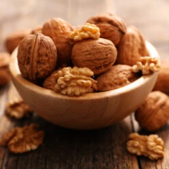 English Walnut Tree -Evergreen Trees Sales Store English Carpathian Walnut 2 FGT